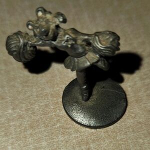 VlNTAGE 1982 Cheerleader Explosion Drummer Showbiz Pizza Pewter Figure 1"